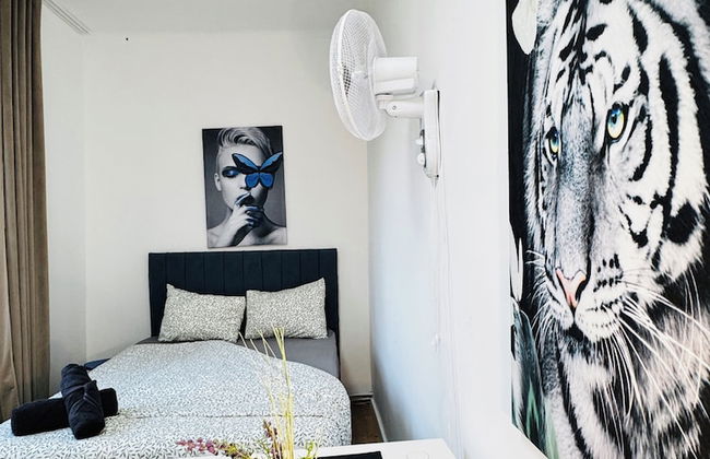 Cozy House Terrace &Garden Sleeps 34 - Foto 37