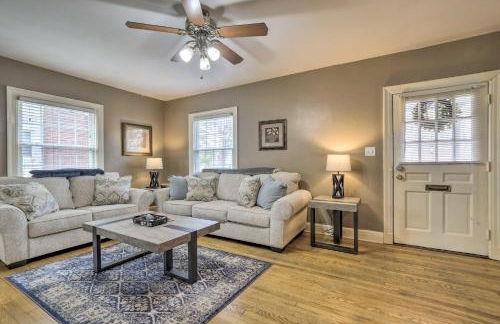 Chic and Cozy Greensboro Home, 2 Mi to Dtwn! - Foto 7