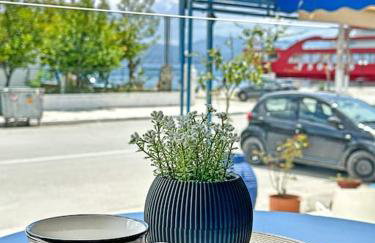 Oasis Luxury Apartments - Photo 4