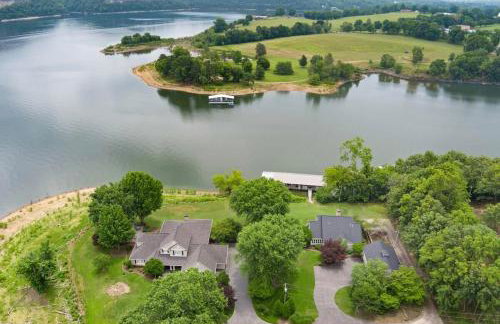 Shoreline Serenity-Direct Lake Access - Foto 4