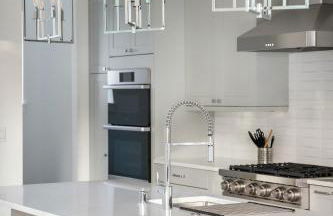 Elegant 3-Story House with Private Backyard in WA - Photo 9