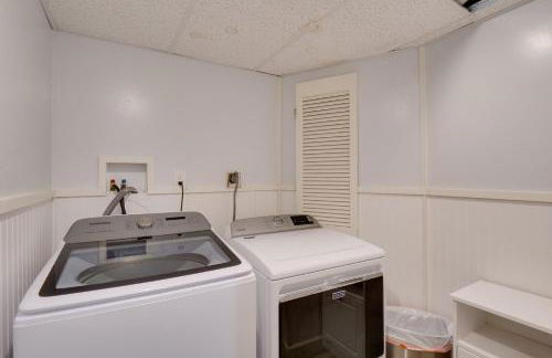 Empire Vacation Rental with Fire Pit and Gas Grill! - Foto 30