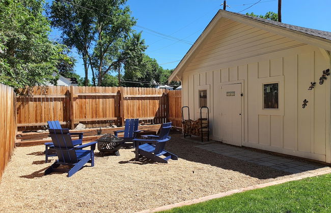 Cozy Chic Home in Downtown Loveland! - Foto 28