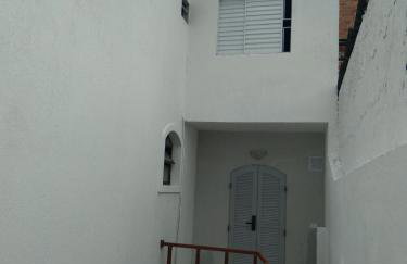 Studio 3 Aconchegante Lareira Prático e Acessível - Foto 7