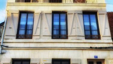 LARBRENVILLE Gîtes citadins en centre-ville historique - Foto 3