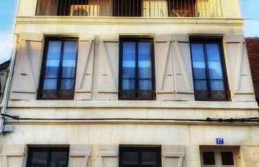 LARBRENVILLE Gîtes citadins en centre-ville historique - Foto 3