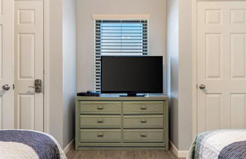 Phoenix V by Southern Vacation Rentals - Photo 32