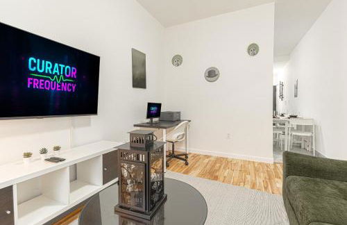 Modern Comfort 2BR with Washer & Dryer Near Subway & LGA - Foto 11