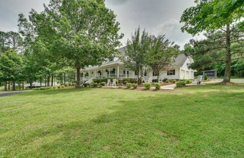 Spacious Getaway By Wolf Pen Gap 15 Acres and Pool! - Foto 39