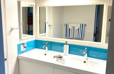 Beachside Retreat - Photo 12