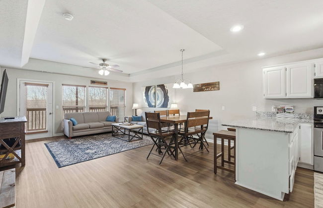 Oak Lane Escape - Branson - Resort Condo on Golf Course w/ Endless Amenities - Foto 13