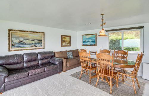 Cliffside Lighthouse Beach Home with Ocean View - Foto 8