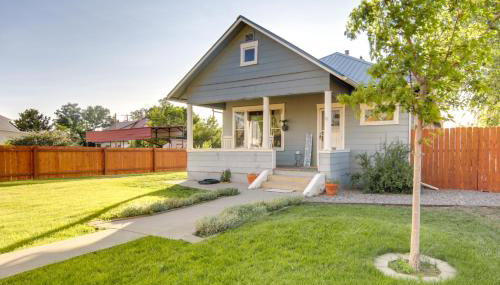 1 Block to Main St Charming Montrose Home with Yard - Foto 3