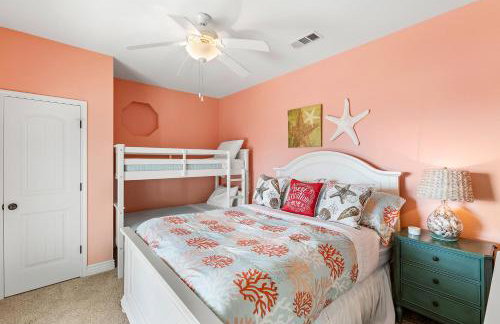 Sconset South 4BR Beach Escape! Deck, Bar, Games & Gulf Views - Foto 34