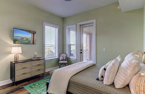 Waterfront Condo for 4 with Resort Pool & Lake View - Foto 36