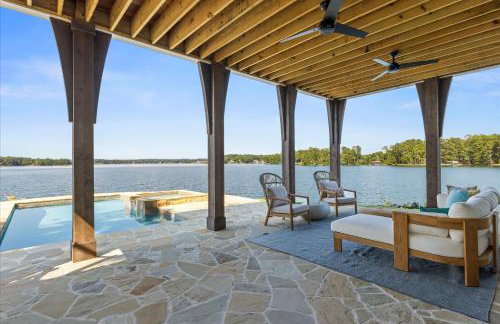 Luxe Lake Martin Home Pool Hot Tub Boat Dock - Foto 52