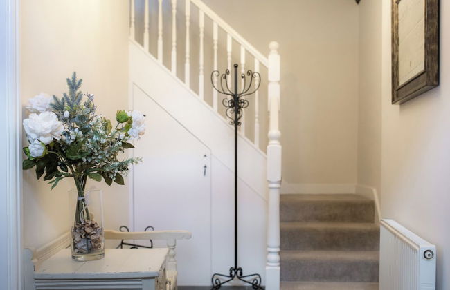 Charming 2 BD House in Tewkesbury Centre - Photo 25