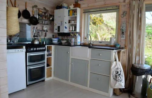 Romantic cliff top chalet at Whitsand Bay beach - Photo 12