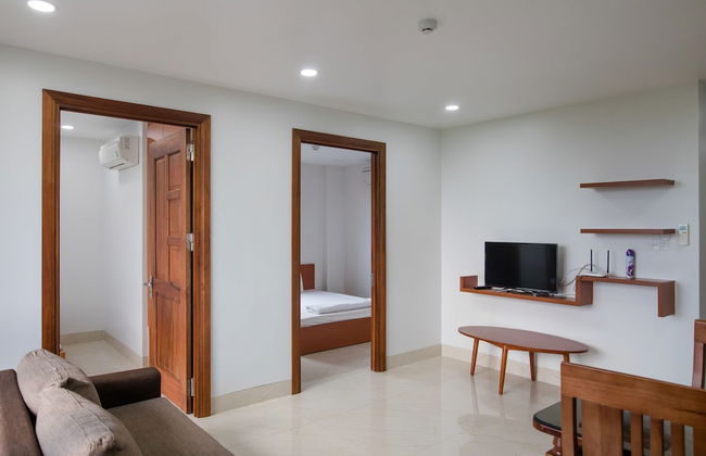 Ly Apartment - Photo 12