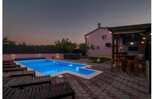 Beautiful Home In Hrvace With Wifi - Foto 14