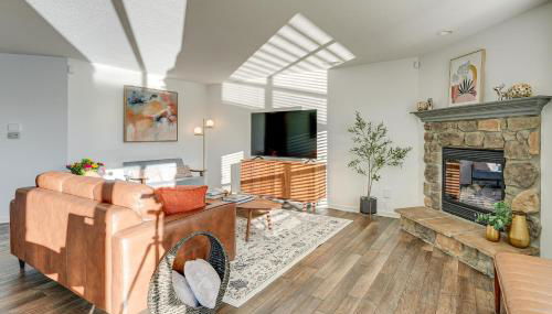 Private Yard and Pond Views Fort Wayne Family Home! - Foto 5