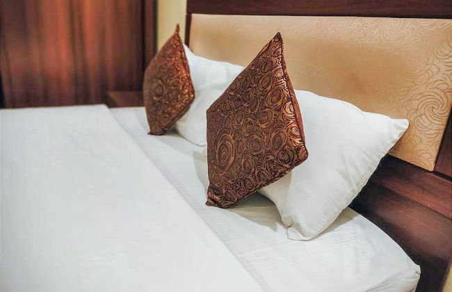 Al Ghubaishi Plaza - Photo 18