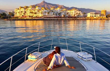 MARBELLA BEACHFRONT - Beachside apartment with stunning sea views - Photo 10