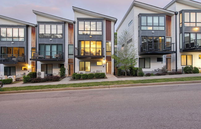 Luxe 4bdr w/ Balcony & Parking, 10 Mins to Broadway 9th Avenue by Avantstay - Foto 36