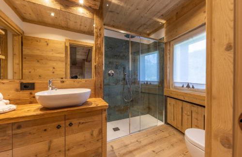 Lino Deluxe Suite - Photo 22