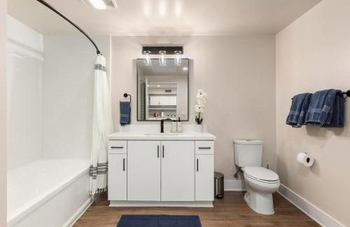 Spinel Stay - Charming 2BR Retreat Zen Garden Views Central - Foto 6