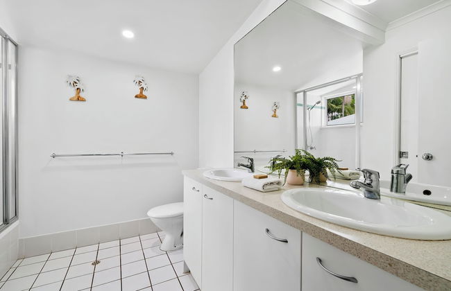 Coco Bay Resort - Photo 62