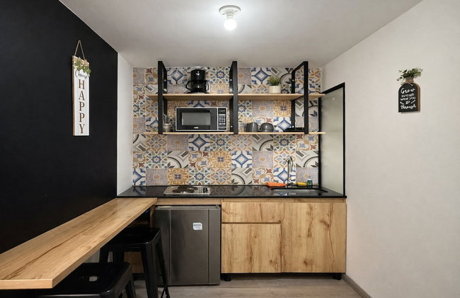 Manila by Roots Rentals - Foto 56