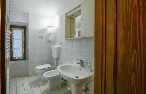 3 Bedroom Nice Home In Gallicano - Foto 15