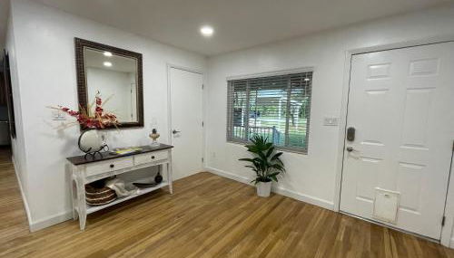 Lake Pearl House - Foto 3, wardrobe