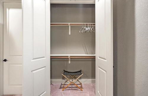 Luxury Waterfront Home Family and Pet Friendly Near Surfside Beach 11 Mins - Foto 31