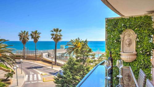 Piso centrico en la playa junto la Rambla - Foto 1