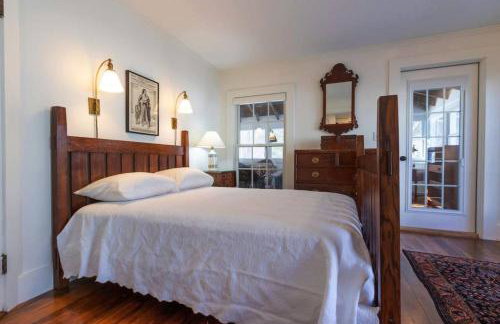 Beautifully Restored Home in Manchester Village - Foto 12