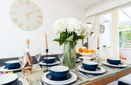 3-Bedroom Cosy Stunning Central Home, Sleeps 8 with Parking and Private Garden - LONG TERM STAY SPRING SPECIAL OFFER AVAILABLE! - by Blue Puffin Stays - Foto 35