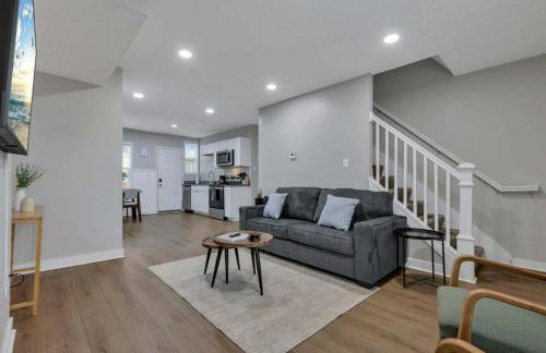 Modern Townhouse in Historic Building Walk to Downtown - Foto 9