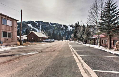 Cozy Red River Condo - Walk to Chair Lift! - Foto 26