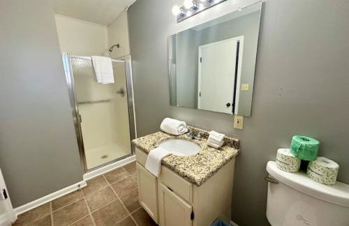 Cottage 7 Lees Ford Marina - Photo 2