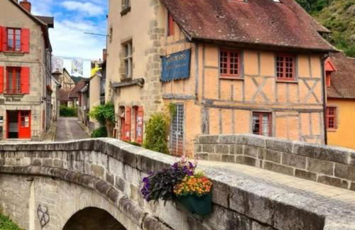 La petite Maison du Bonheur & Jacuzzi - Photo 50