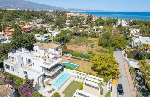 Brand New 7B Villa Zelda Beachside New Golden Mile - Photo 47