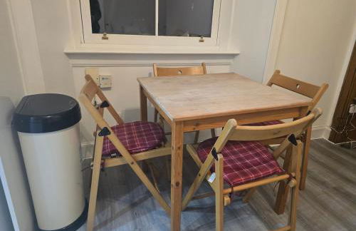 Comfy Semi-Central Stay near Entertainment Park - Foto 15