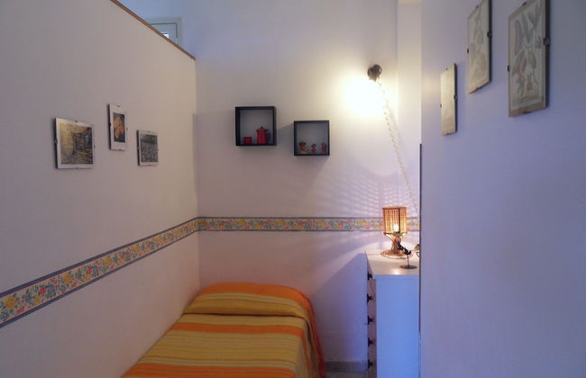 Bright and Comfortable Three-room Apartment Park Residence Cicladi - Photo 3