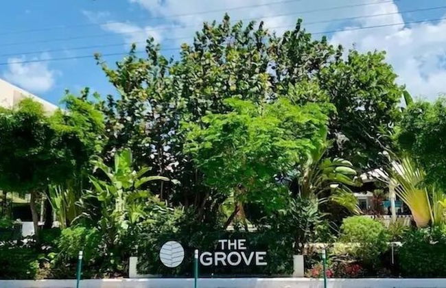 The Grove - Photo 72