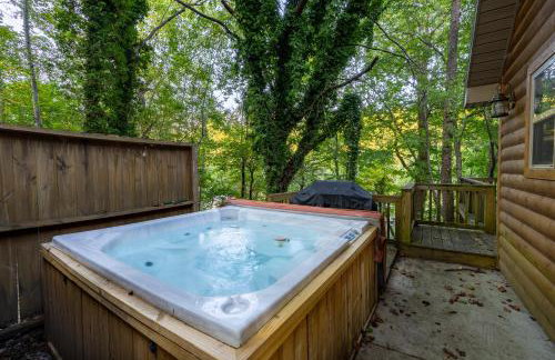 A Little River Romance - Private Dock - Hot Tub - Foto 7