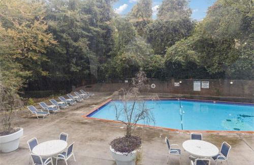 Mid town 2 bedroom cozy apartment- 15 F Near Merc Stadium - Foto 20