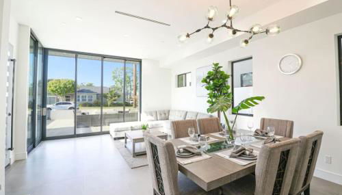 Modern Paradise - walk to beach- sleeps 10 - Foto 3