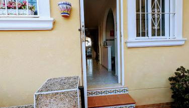2 Bedroom Algorfa Townhouse with Pool - Foto 3